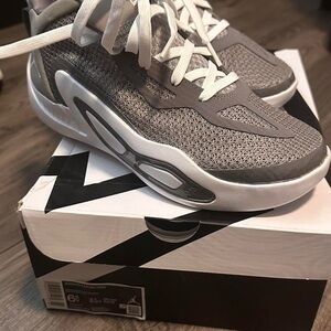 Air Jordan Tatum 1 - Gray and White Men's Athletic Shoes